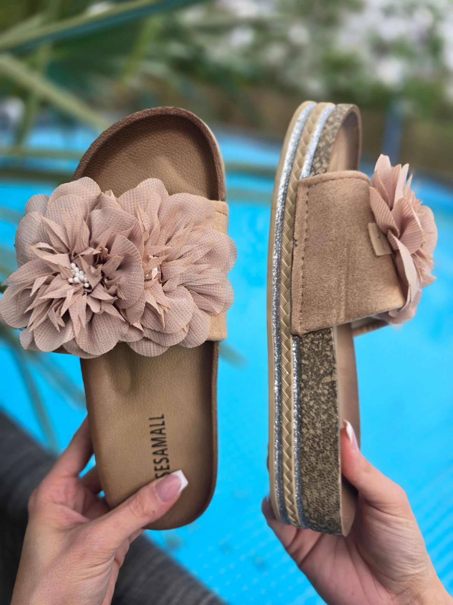 𝑺𝒂𝒏𝒅𝒂𝒍𝒆𝒔《𝐅𝐥𝐞𝐮𝐫》Beige