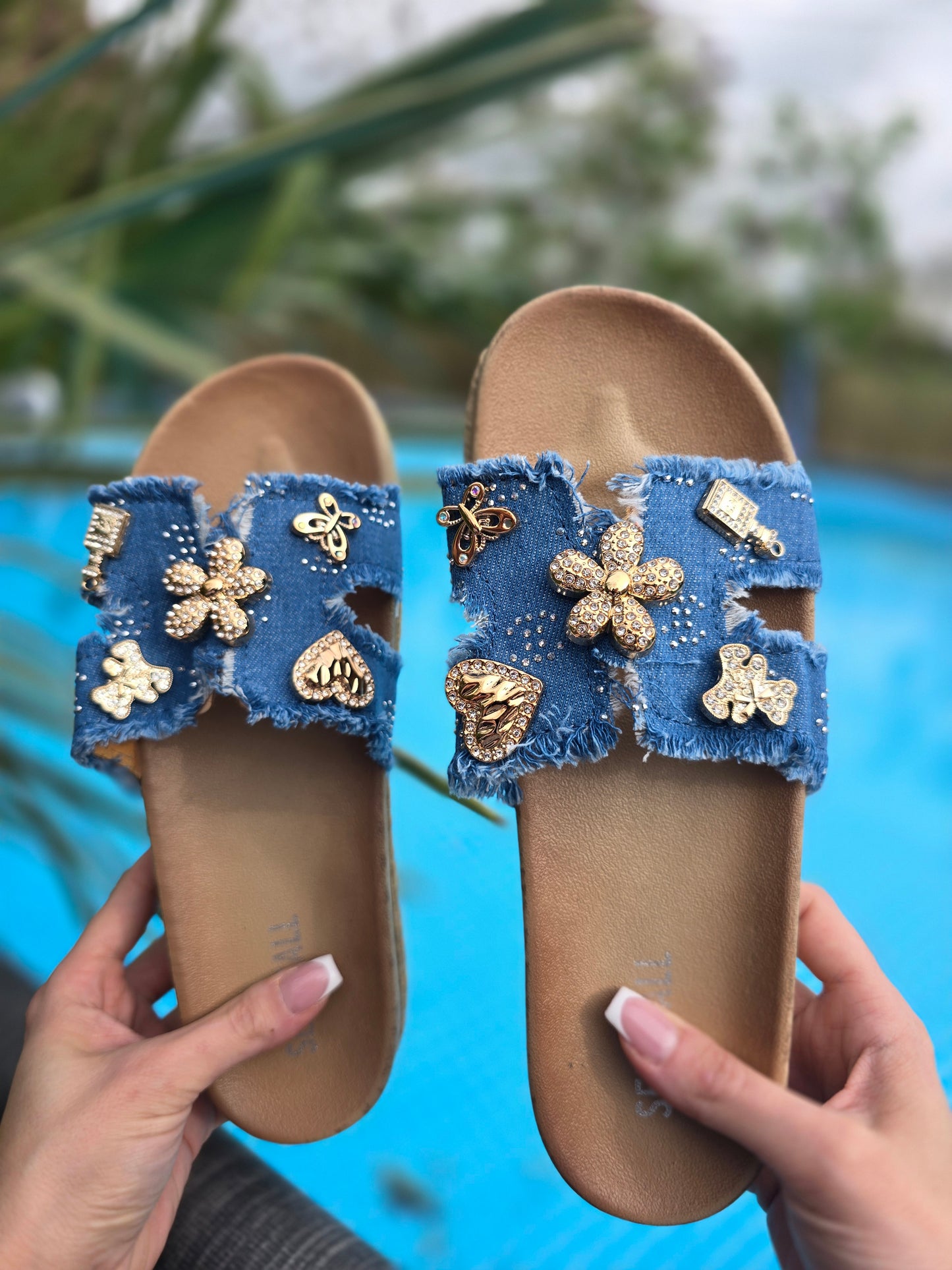 𝑺𝒂𝒏𝒅𝒂𝒍𝒆𝒔《𝐒𝐚𝐫𝐚》Bleu foncé